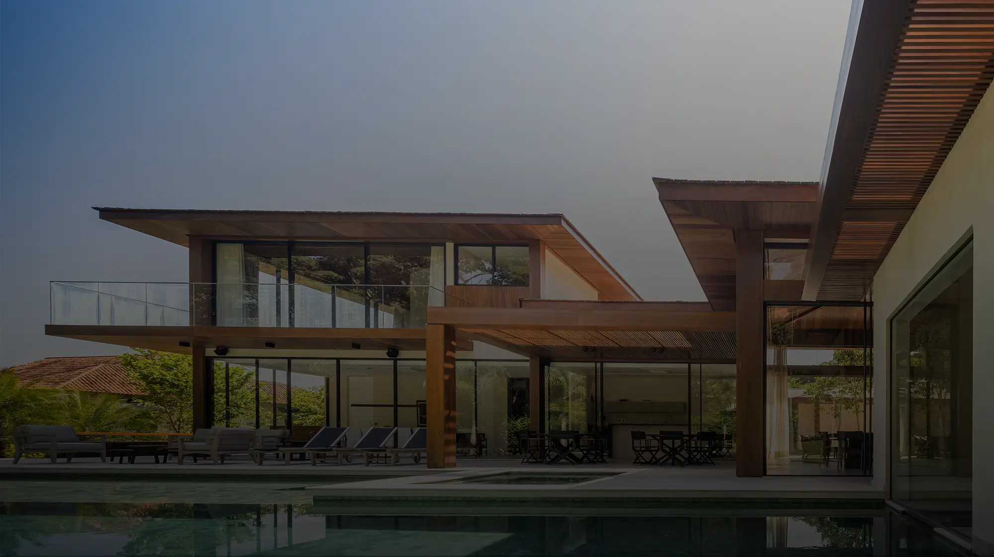 Tropical-Black-Premium-Architectural